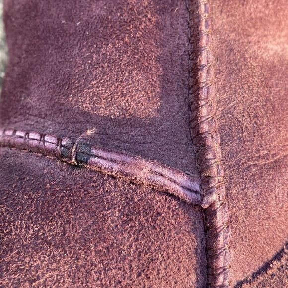 Womens UGG Classic Short Uggs in Purple Plum Size 5 - Picture 8 of 13